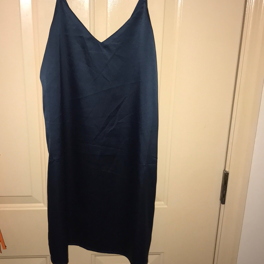 LULU’s blue cocktail dress